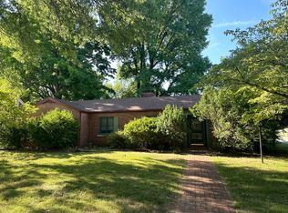 900 E University St, Springfield, MO 65807