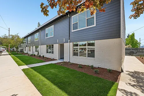 Midland Apartments Photo 1