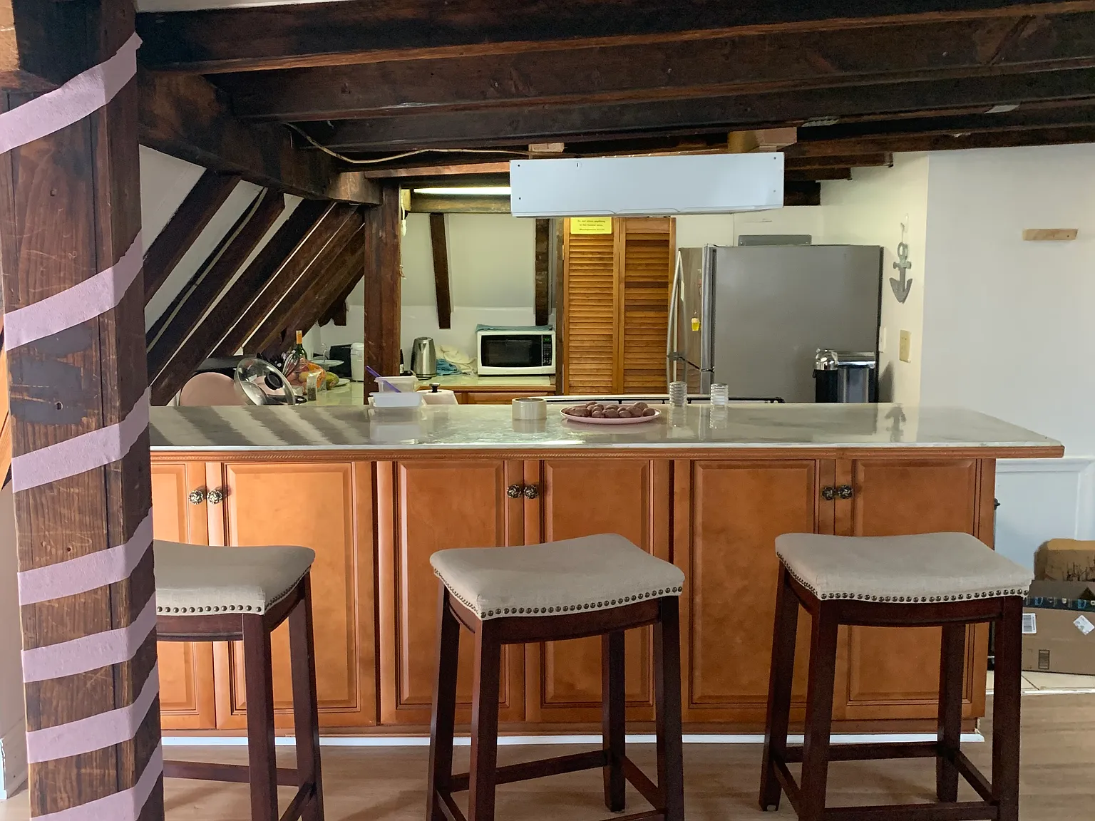 2 bed, 1250 sqft, $1,750 — Photo 2