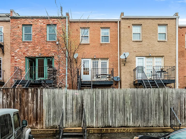 4515 Macarthur Blvd NW #A — Photo 17