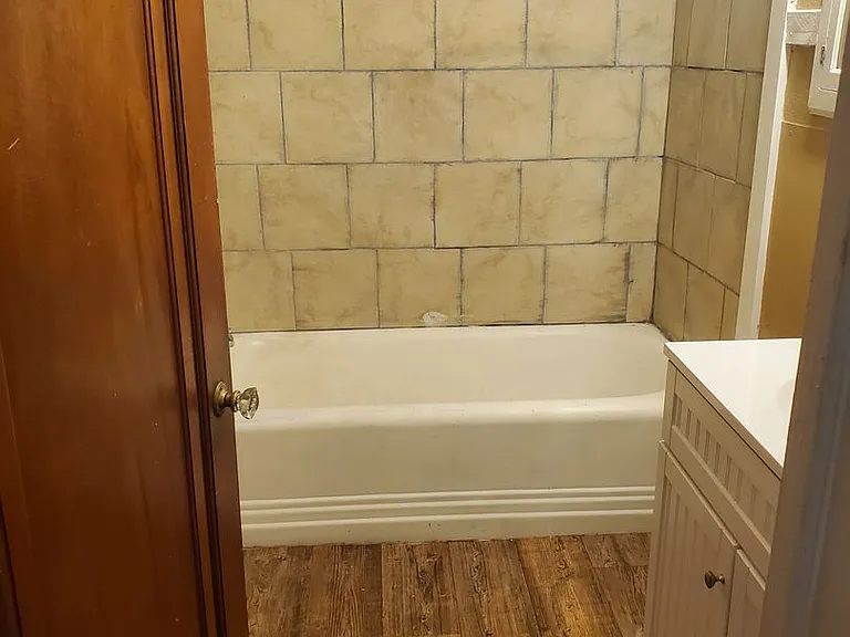 622 King Ave — Photo 3
