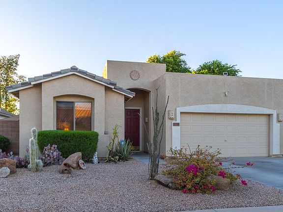 4th image of 3318 N 126th Dr