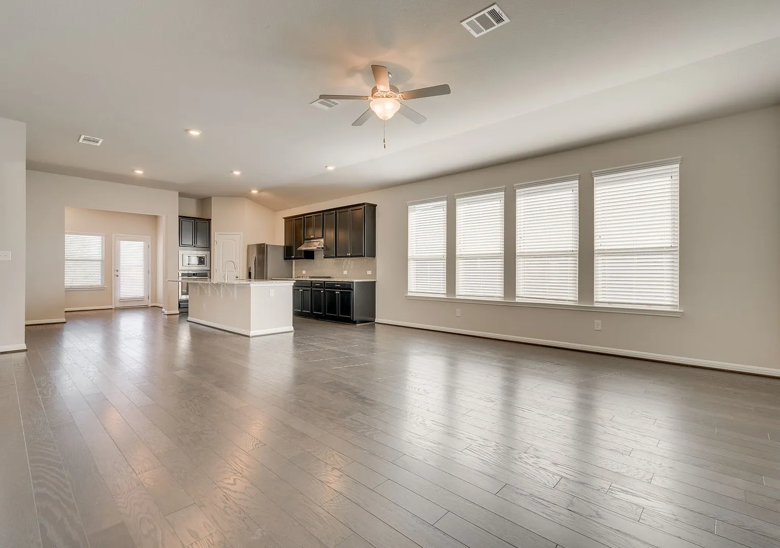 2504 Hat Bender Loop, Round Rock, TX 78664 — Photo 2