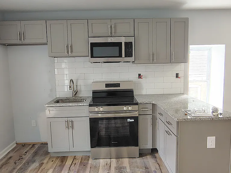 3412 N 19th St #2 — Photo 5