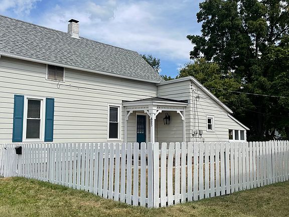 Large fenced in yard