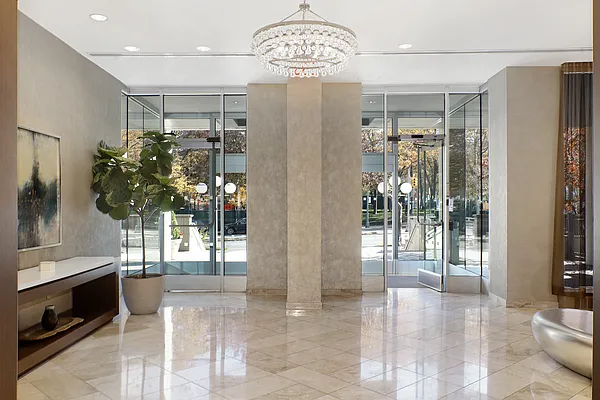 Sold by Damico Group Real Estate | media 22