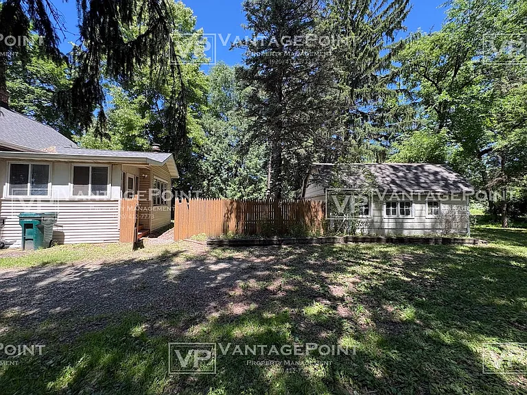 2224 Ullmer Ct — Photo 21