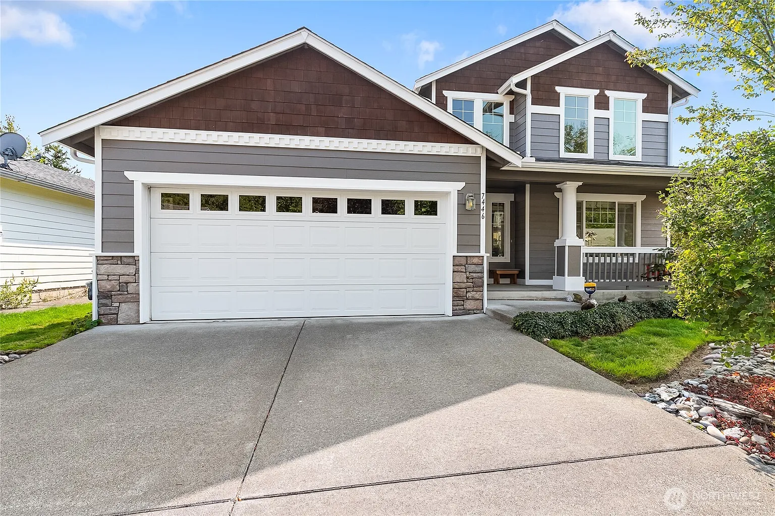 7446 Seashell Way photo 1
