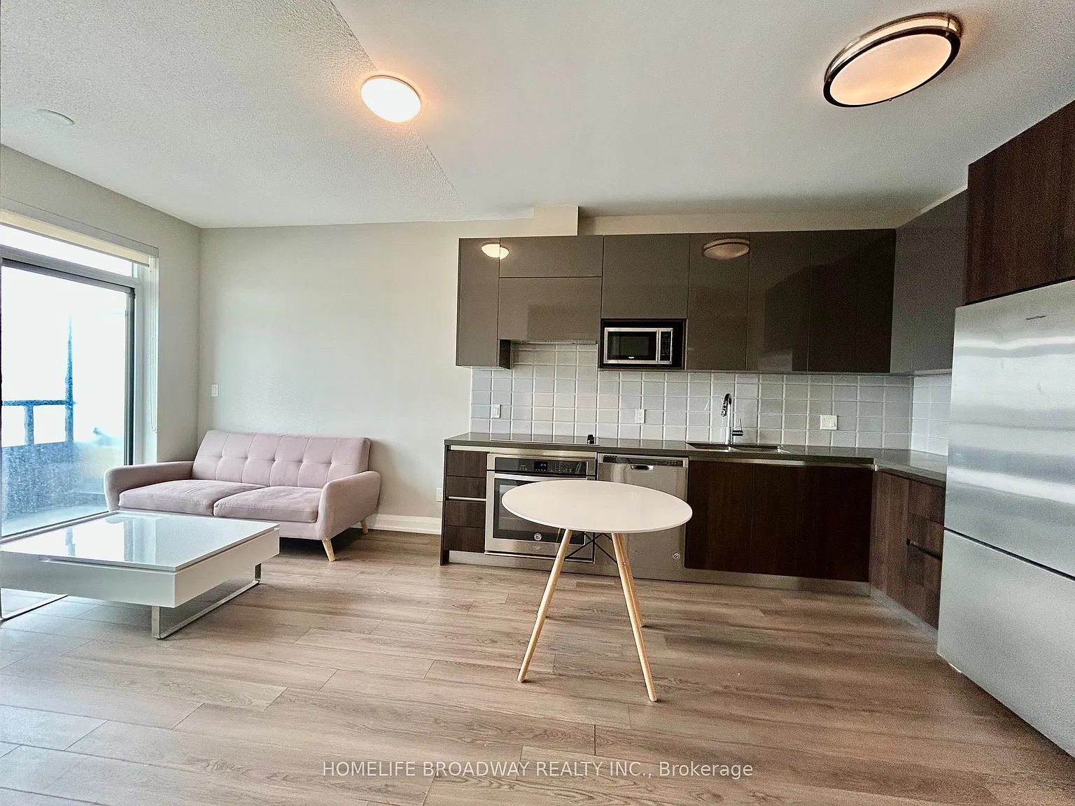 1 bed, $2,300 — Photo 4