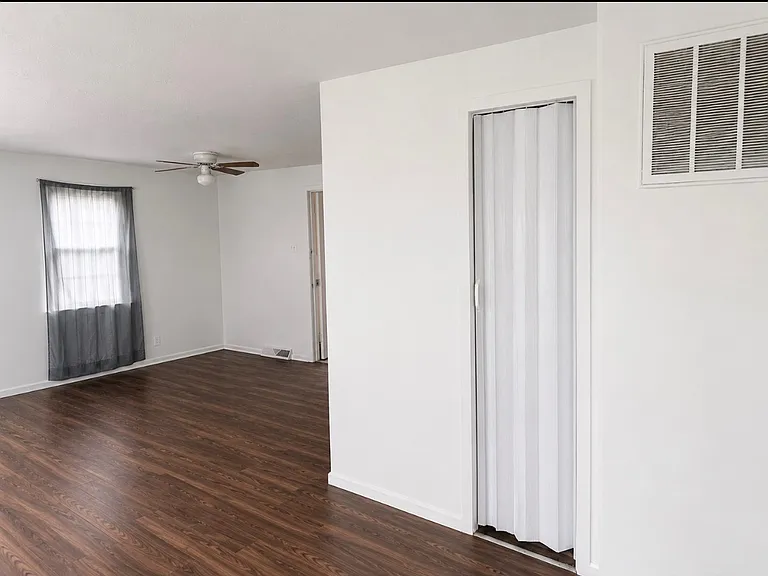 313 Green St — Photo 1
