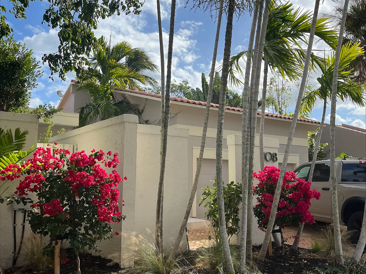 3 bed, 2050 sqft, $15,500 — Photo 3
