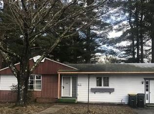 14 Coderre Dr, Bellingham, MA 02019