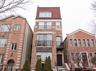 1442 W Walton St APT 2, Chicago, IL 60642