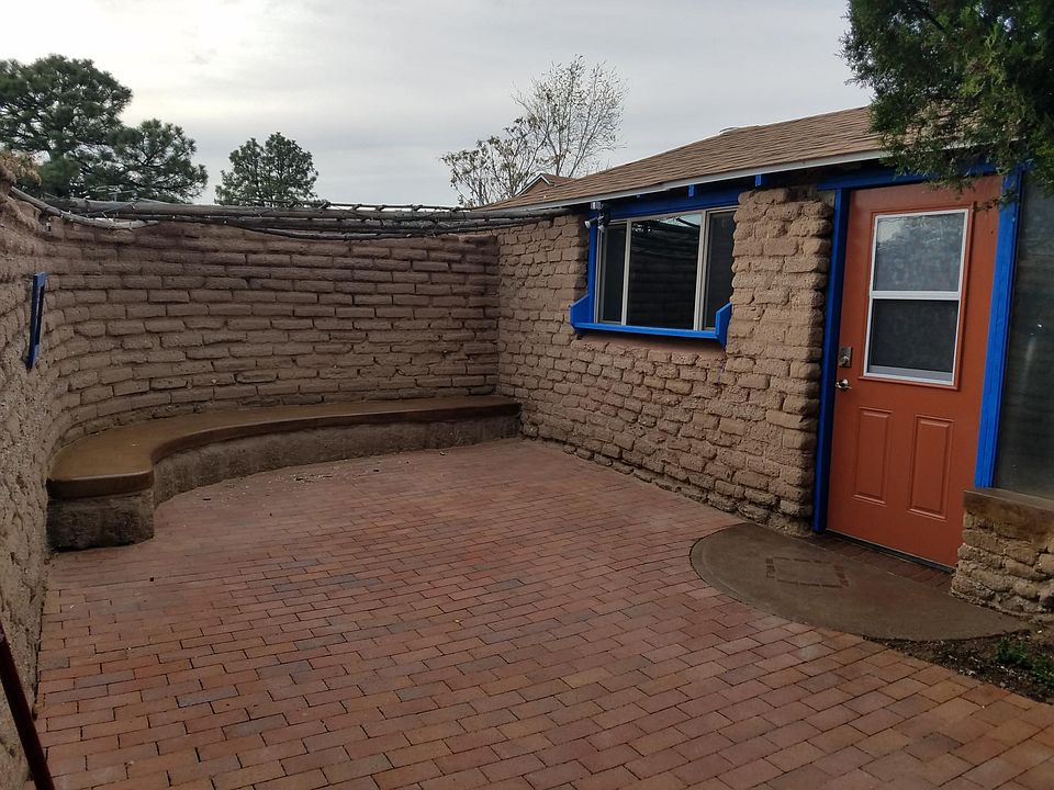 Large, secluded patio