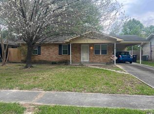 249 Lafitte Dr, Baton Rouge, LA 70819