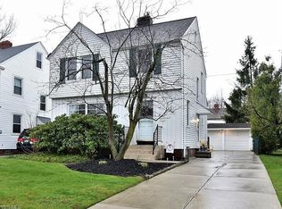 4338 Silsby Rd, University Heights, OH 44118