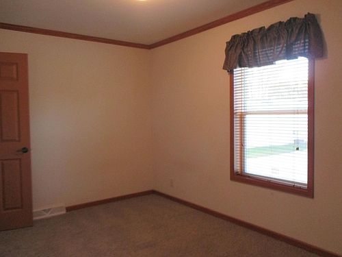 5th image of 1603 SE Green Park Cir