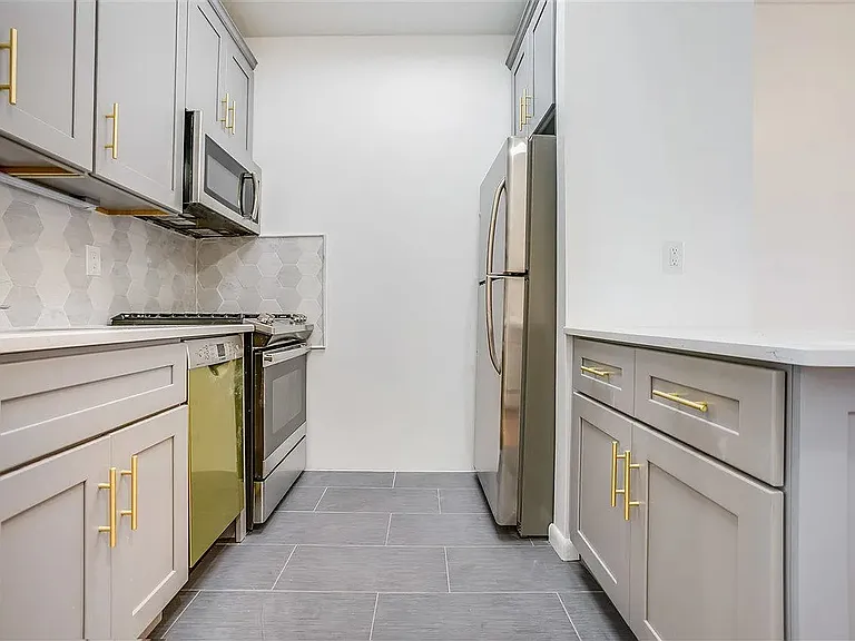 1206 Washington St #8J — Photo 9