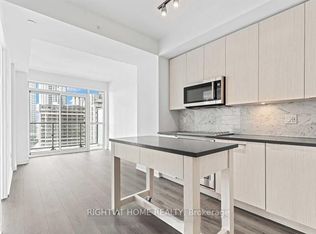 38 Iannuzzi St #1213, Toronto, ON M5V0A2