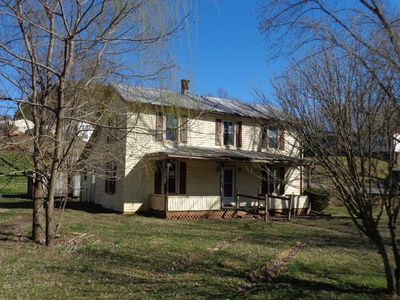133 W 38th St, Buena Vista, VA, 24416