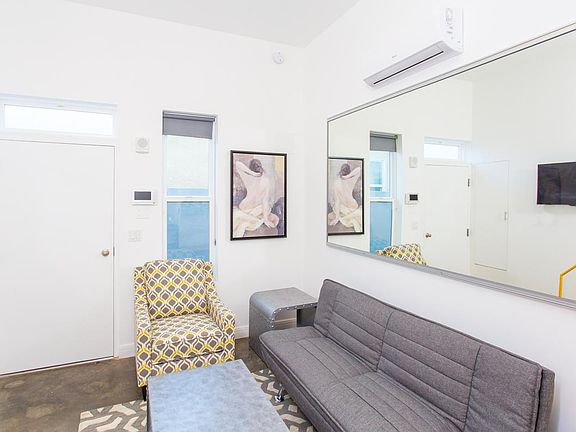 3rd image of 11162 Exposition Blvd #102