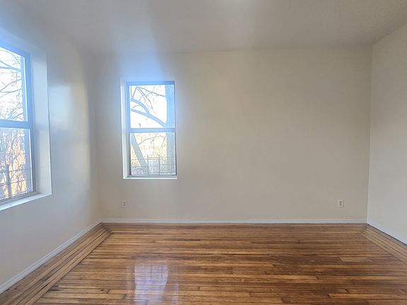 4th image of 545 W 148th St #4P