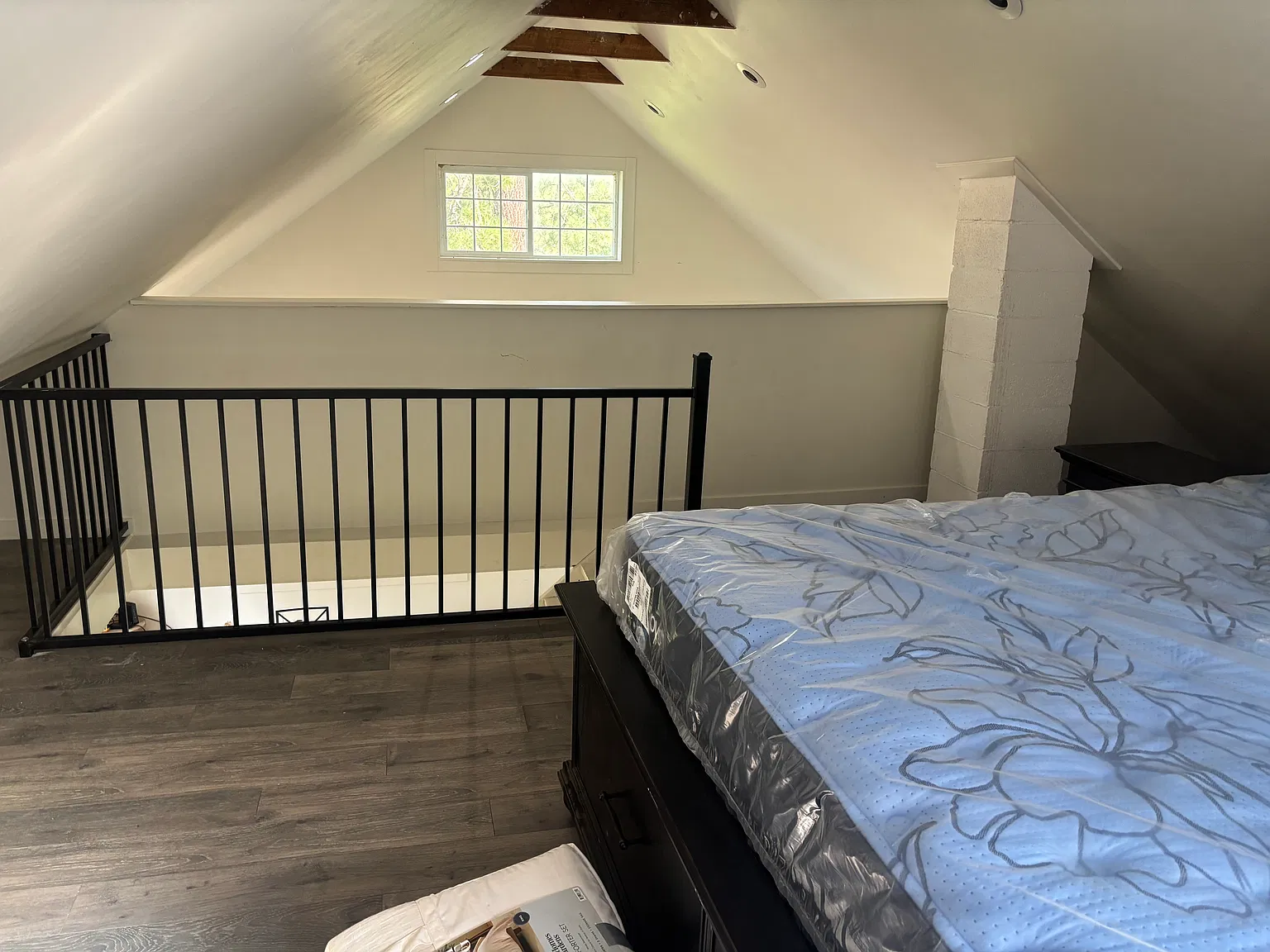 3 bed, 1209 sqft, $1,550 — Photo 4
