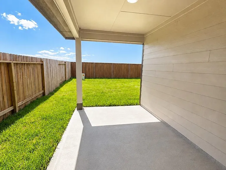 3523 Turnpike Dr — Photo 13