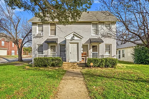 3830 W 6th St #3 Photo 1