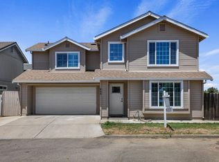 845 Tranquil Ln, Galt, CA