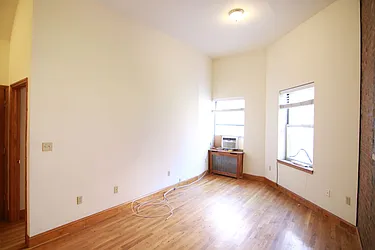 Rented by Guidance Realty Corp.