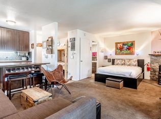 2289 Sierra Nevada Rd #G8, Mammoth Lakes, CA 93546