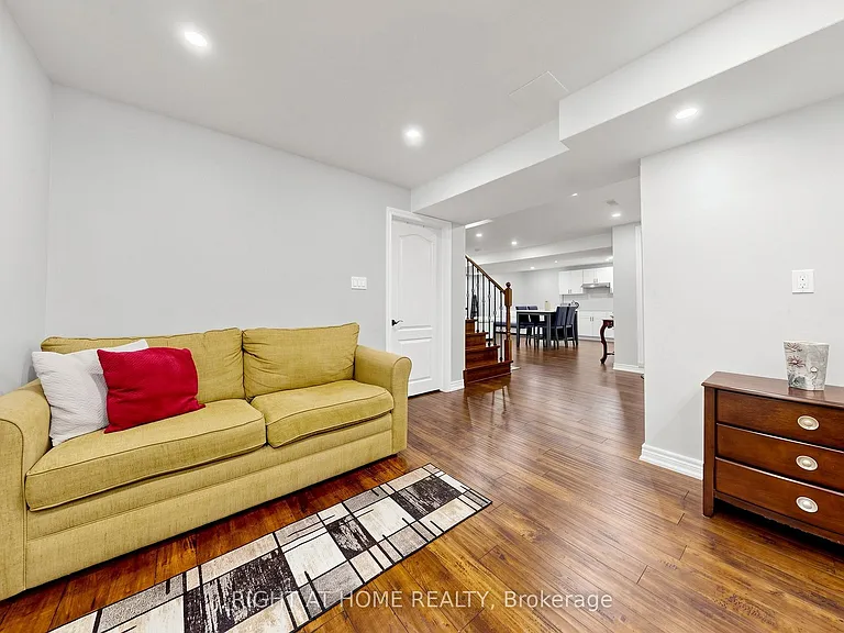 46 Aishford Rd #BASEMENT — Photo 6