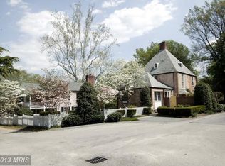 3805 Blackthorn St, Chevy Chase, MD 20815