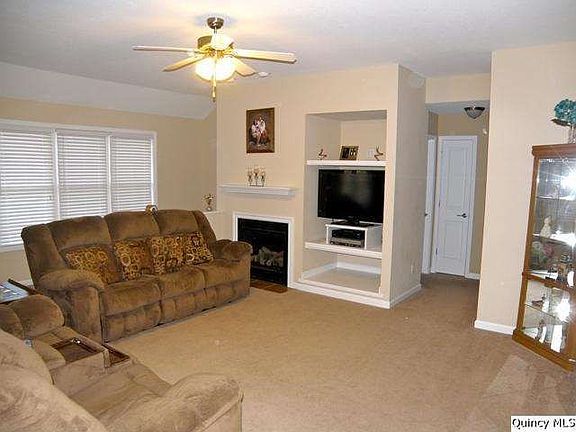 Home for Sale in Quincy, IL $198,500