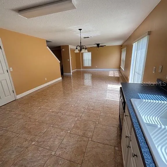 1847 Nesting Ln — Photo 7