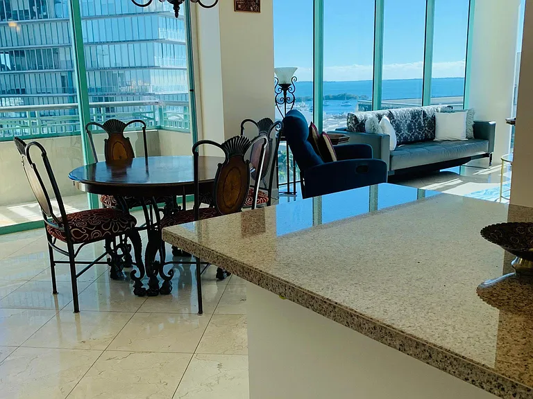 3400 SW 27th Ave #1001 — Photo 27