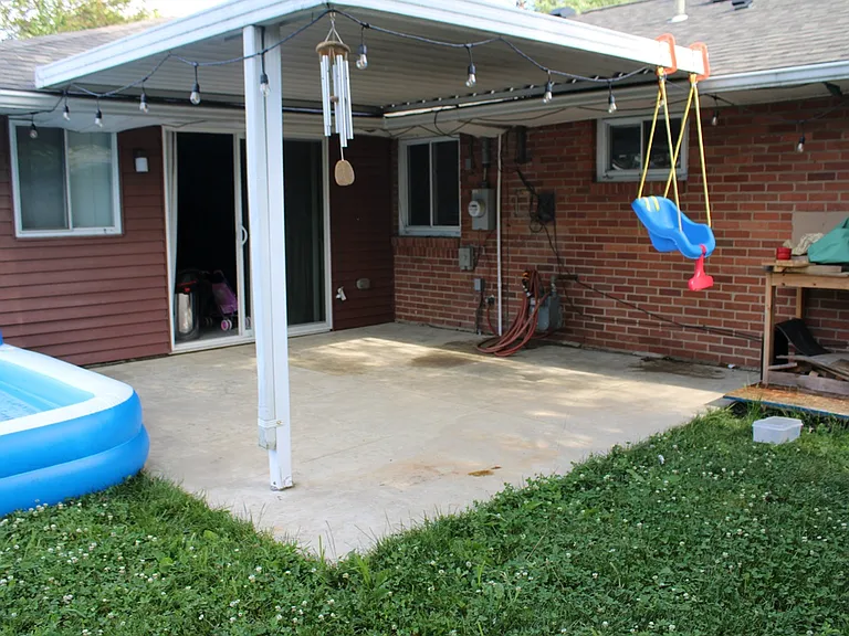 5543 Barnard Dr — Photo 8