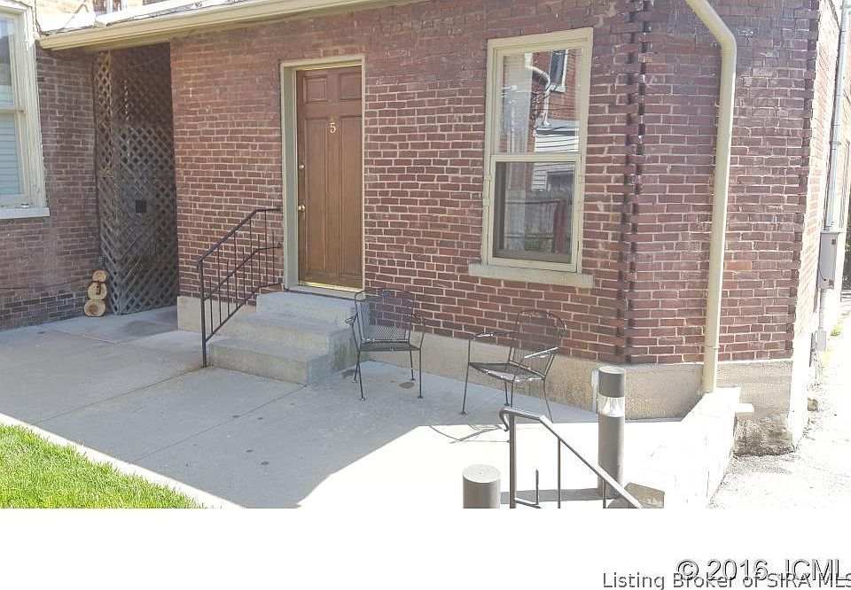 2nd image of 512 E Main Street