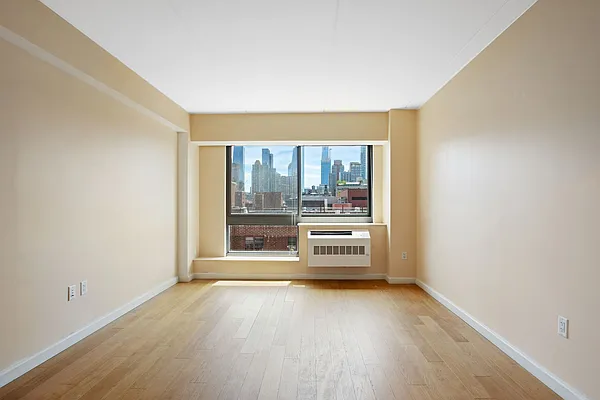 Sold by Compass | media 2