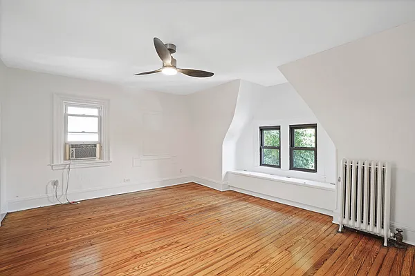 Rented by Daniel Gale Sotheby's International Realty | media 21