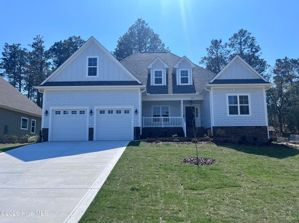 521 Pommel Lane, Southern Pines, NC 28387