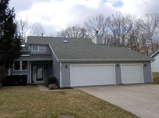 8907 Stockbridge Pl, Fort Wayne, IN 46804