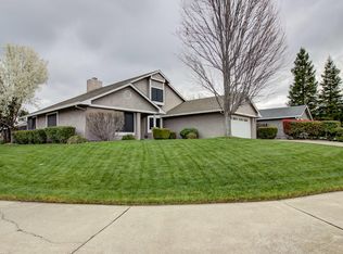 2524 Atrium Way, Redding, CA 96003