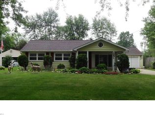1858 Dooridge Dr, Twinsburg, OH 44087