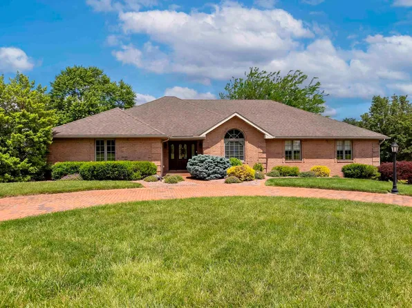 2202 Steeplechase Dr, Marion, IL 62959