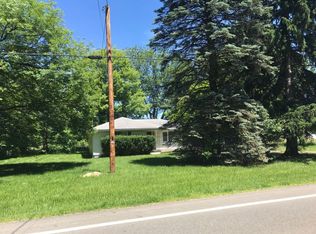 1183 Greenville Rd, Cortland, OH 44410