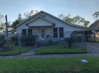 1009 12th St, Orange, TX 77630
