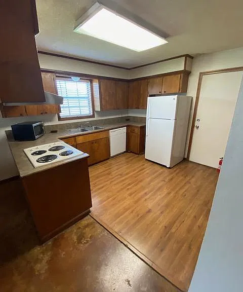 338 E Gloria Switch Rd #1 — Photo 3