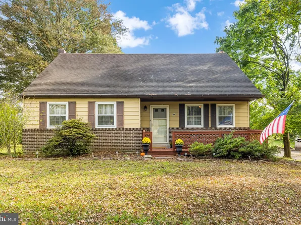 44 Roberts Cir, Pottstown, PA 19465
